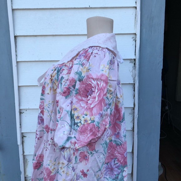 Vintage floral peignoir - Picture 3 of 8